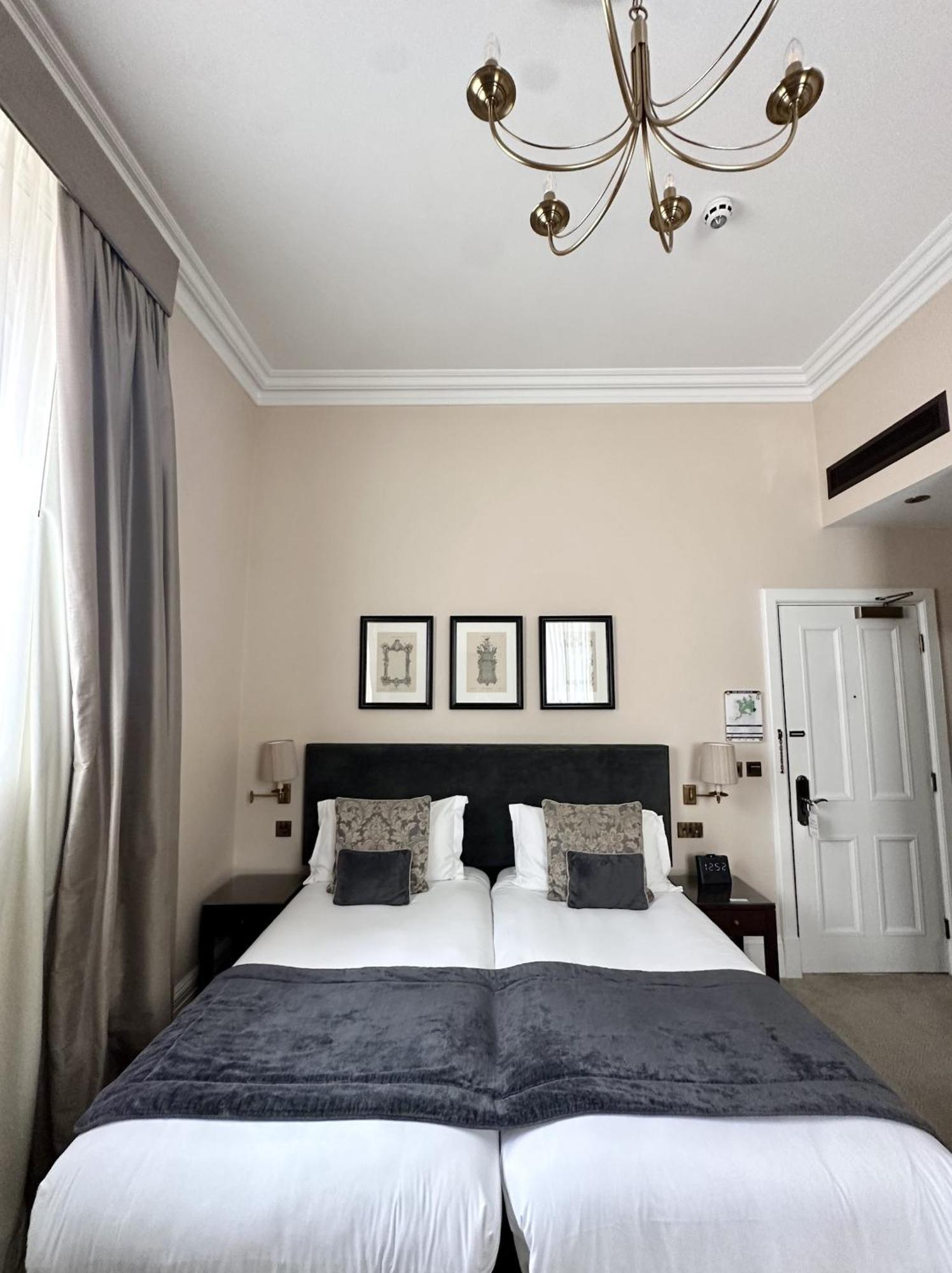 St Paul'S Hotel Лондон Экстерьер фото