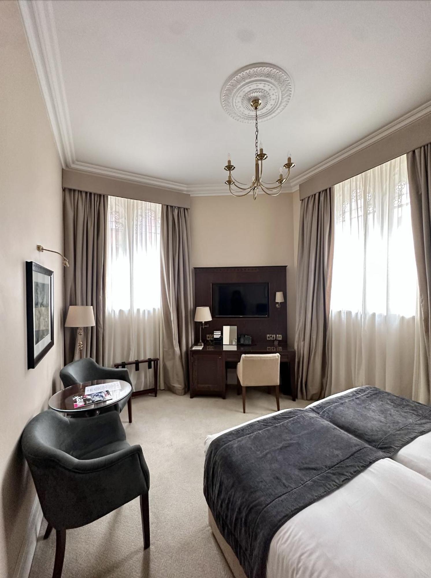 St Paul'S Hotel Лондон Экстерьер фото