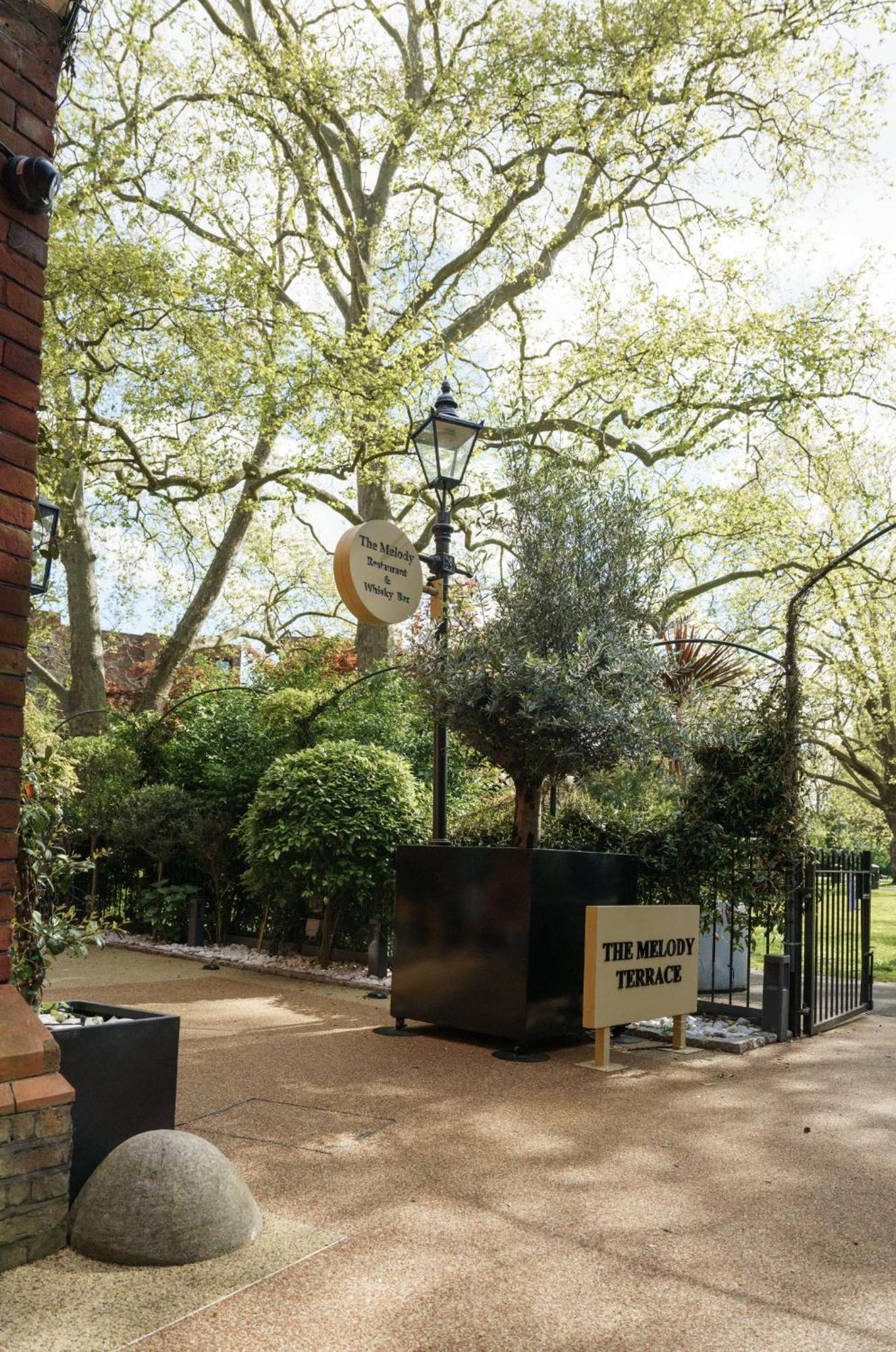 St Paul'S Hotel Лондон Экстерьер фото